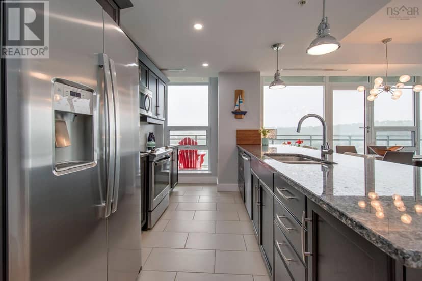 802 31 Kings Wharf Place — photo 16 of 40