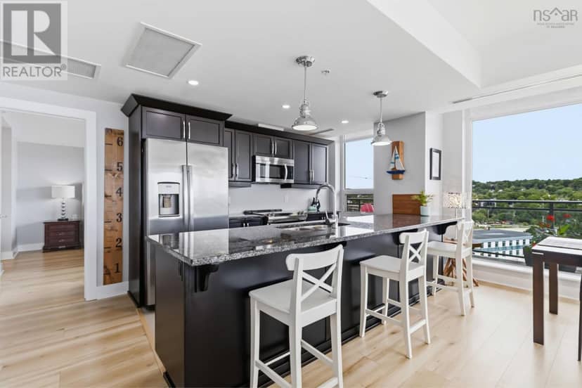 802 31 Kings Wharf Place — photo 15 of 40