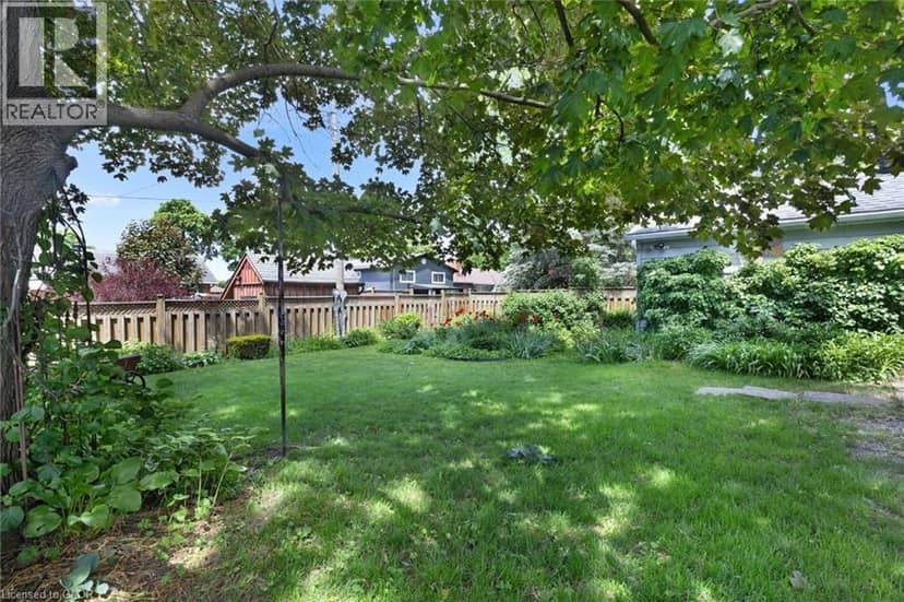 119 CHURCH Street E — photo 32 of 40