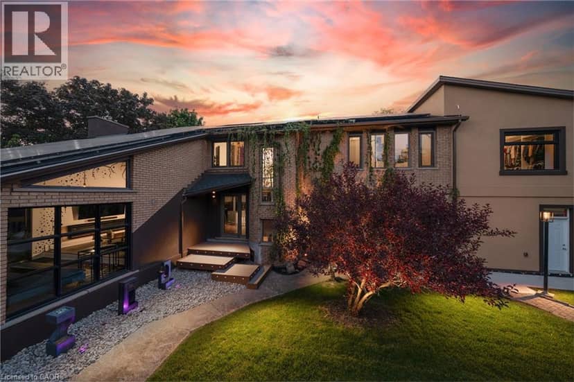 36 LAKEVIEW Drive — photo 1 of 40