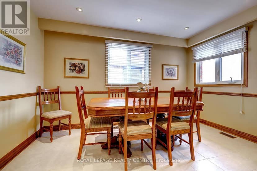 2405 Rosemary Drive — photo 15 of 40