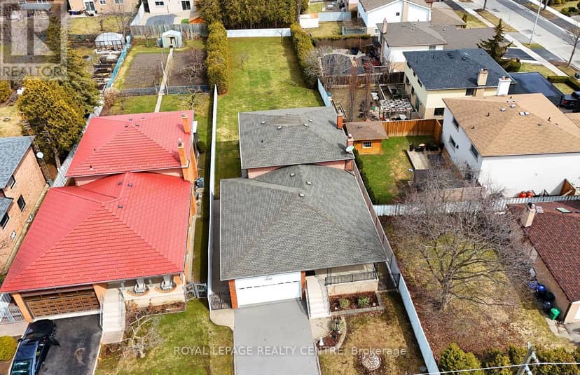 2405 Rosemary Drive, Mississauga, photo 2