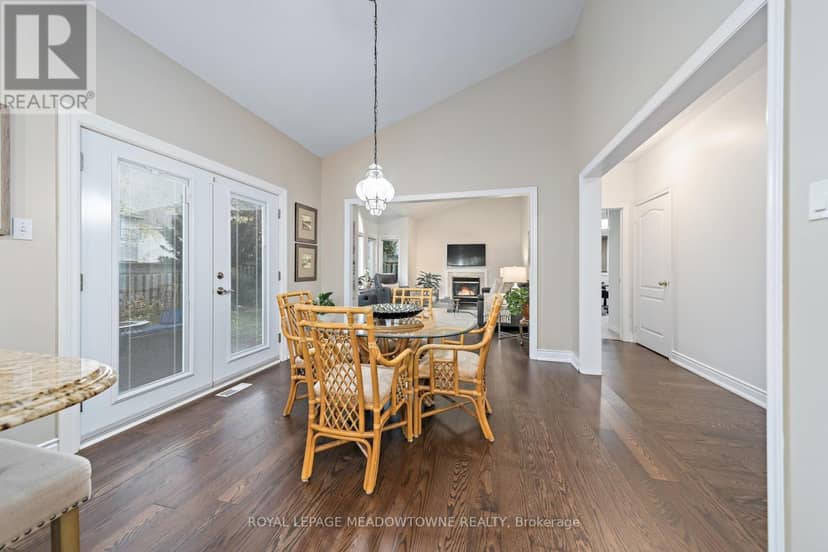 54 Grist Mill Drive — photo 11 of 40