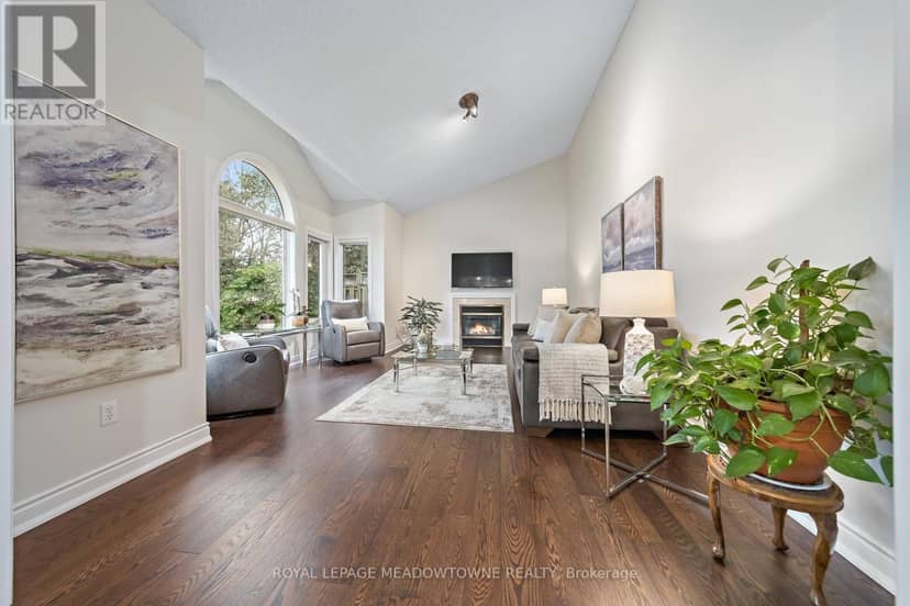 54 Grist Mill Drive — photo 7 of 40