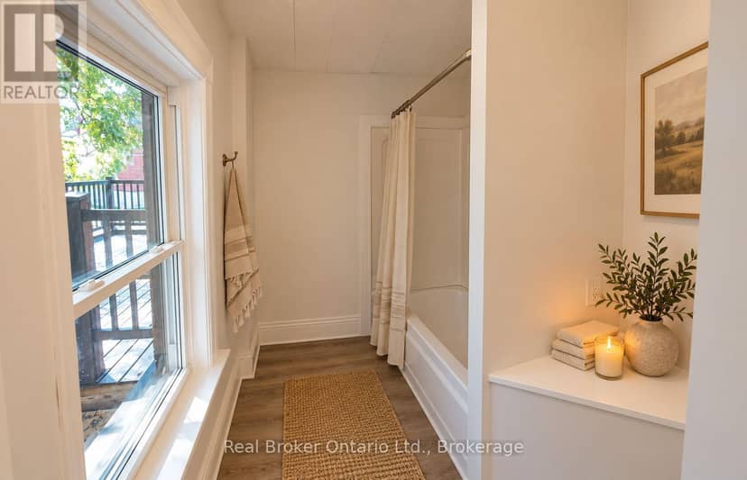 4 Cambria Street — photo 28 of 34