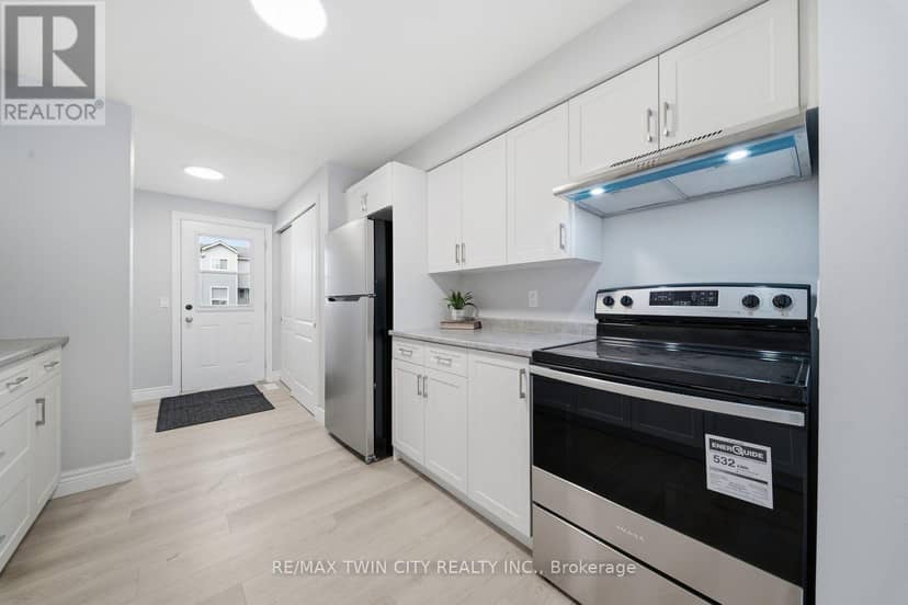 5 - 492 Grey Street — photo 10 of 29