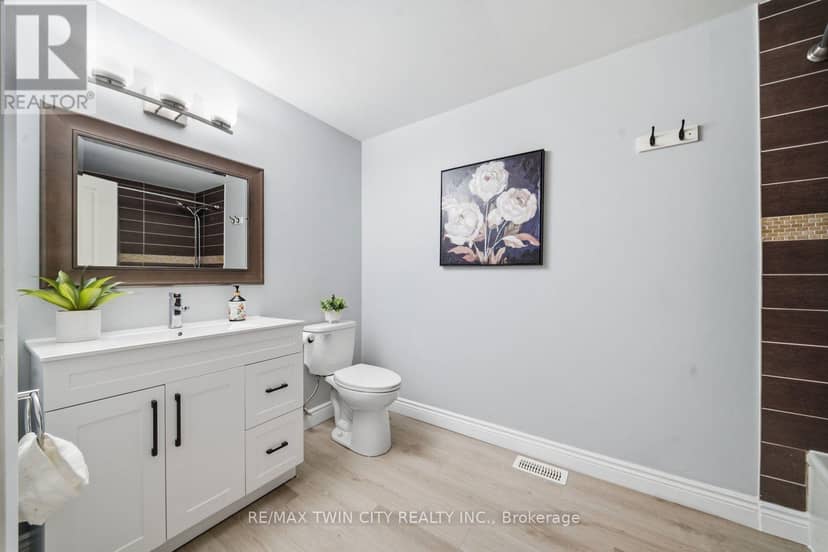 5 - 492 Grey Street — photo 16 of 29