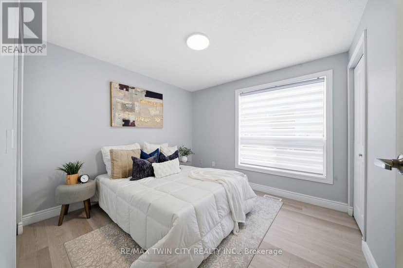 5 - 492 Grey Street — photo 18 of 29
