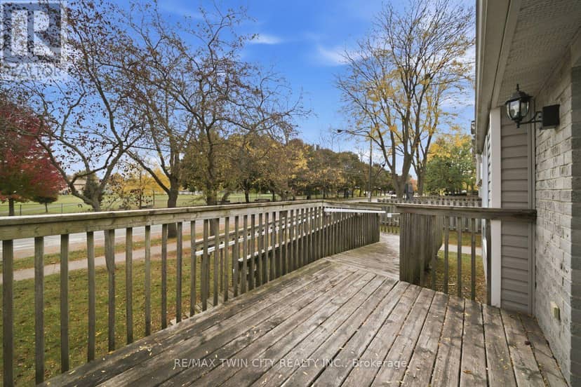 5 - 492 Grey Street — photo 23 of 29