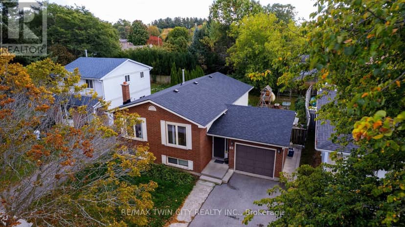 82 Beaver Crescent — photo 31 of 33
