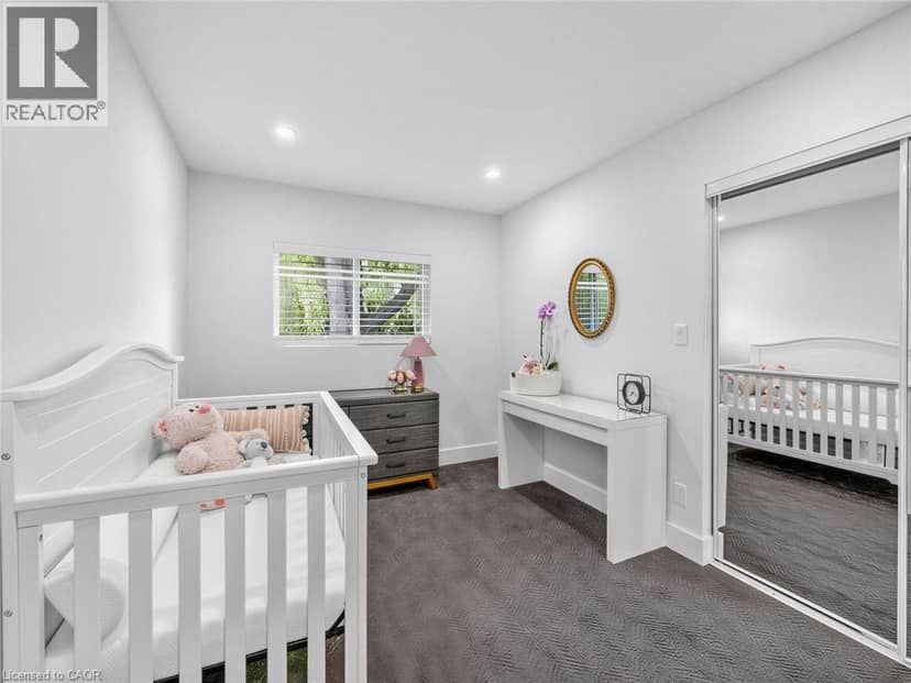 13 SWANHURST Boulevard — photo 14 of 28