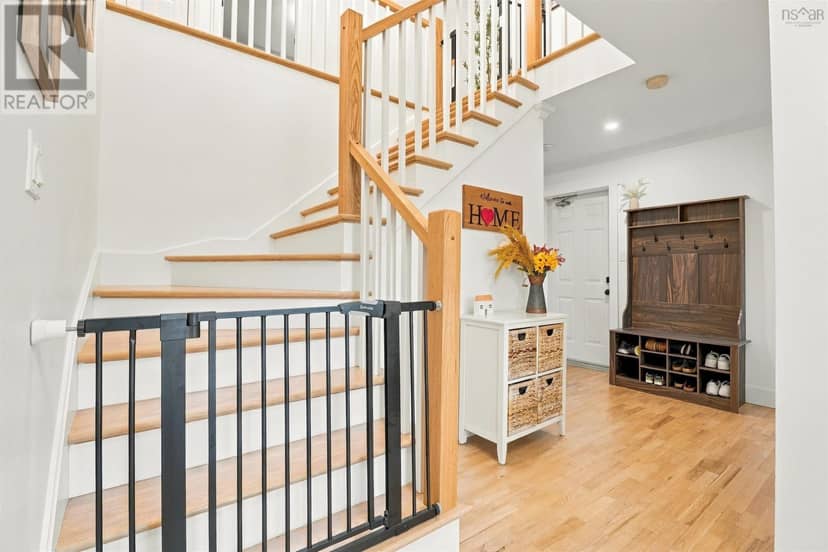 90 Ingram Drive — photo 15 of 40