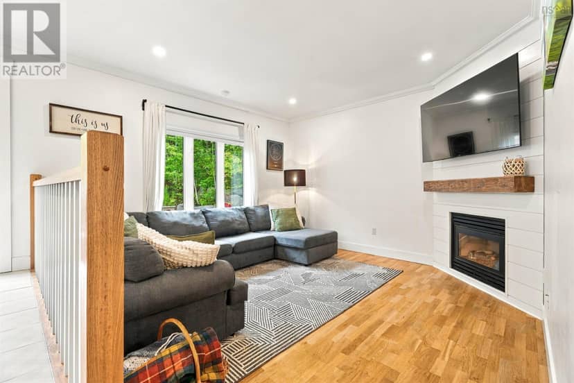 90 Ingram Drive — photo 23 of 40