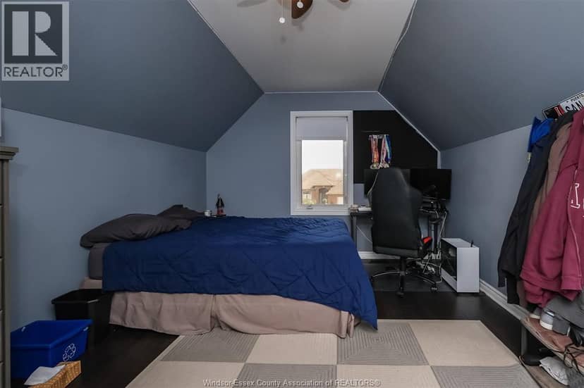 369 Pinehurst Drive — photo 31 of 40
