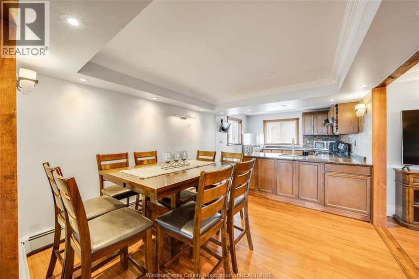 1328 Shoreline Avenue — photo 11 of 40