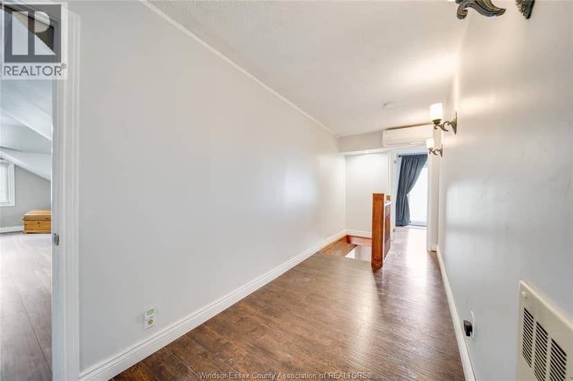 1328 Shoreline Avenue — photo 27 of 40
