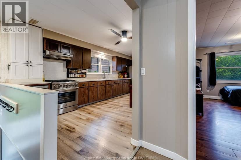 2477 Albuna Townline, Kingsville, photo 5