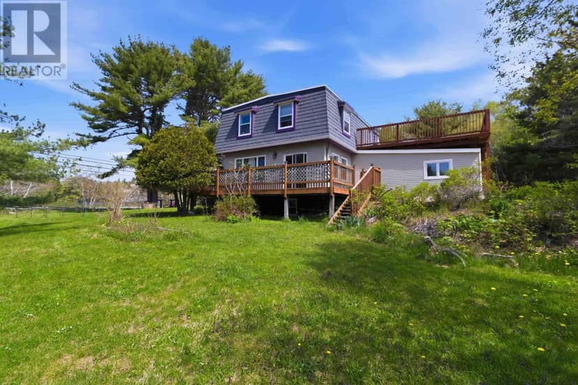 6689 3 Highway — photo 1 of 40