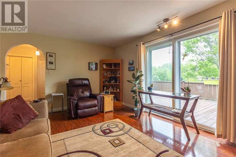 584 Mead Boulevard — photo 19 of 40