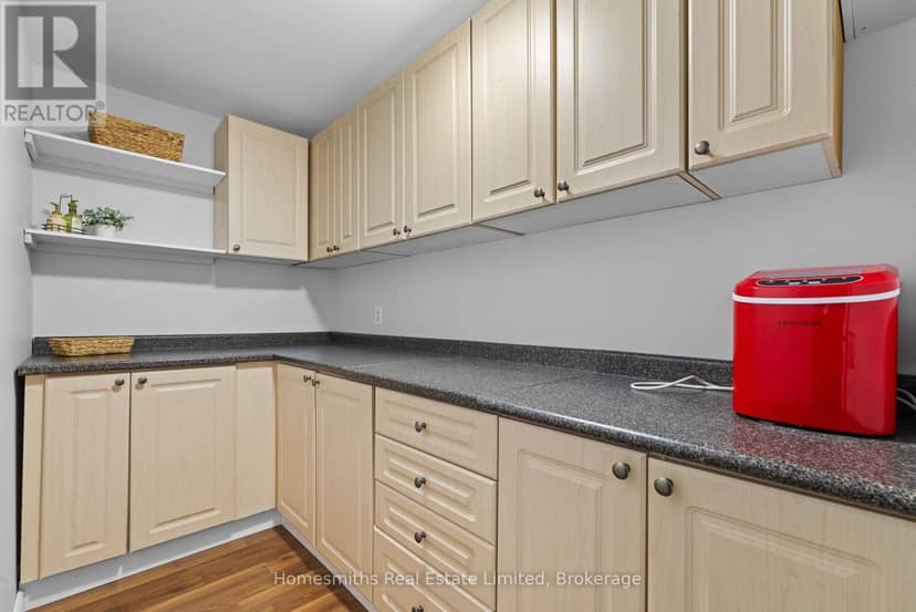 461 King Avenue E — photo 25 of 40