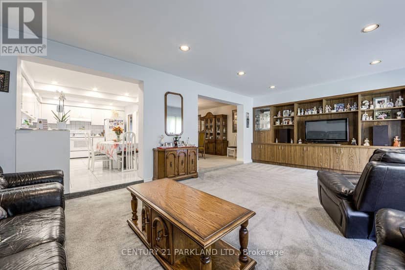 22 Waterfield Drive — photo 33 of 40