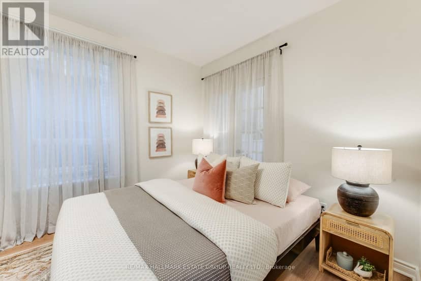 32 Ashdale Avenue — photo 16 of 40