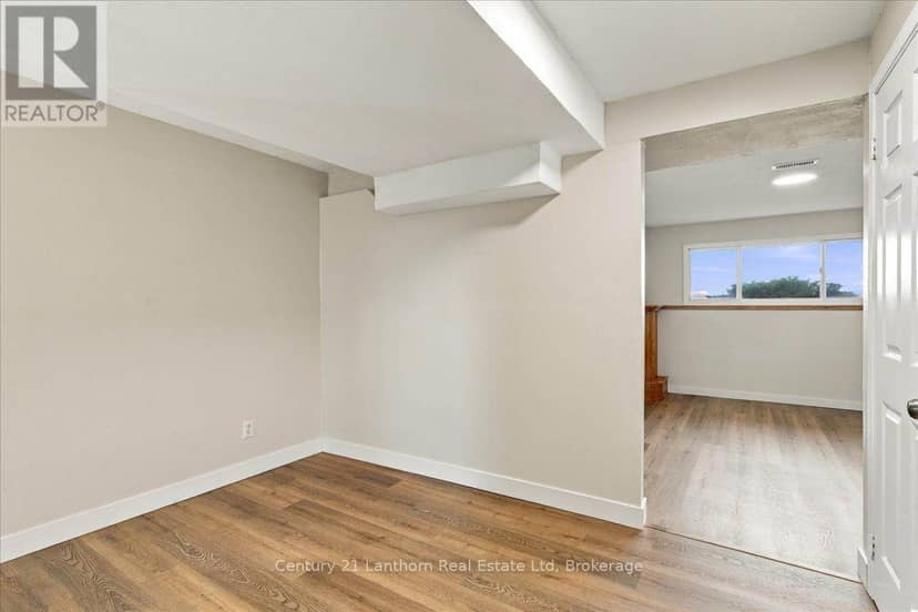 1286 Crookston Road — photo 30 of 40