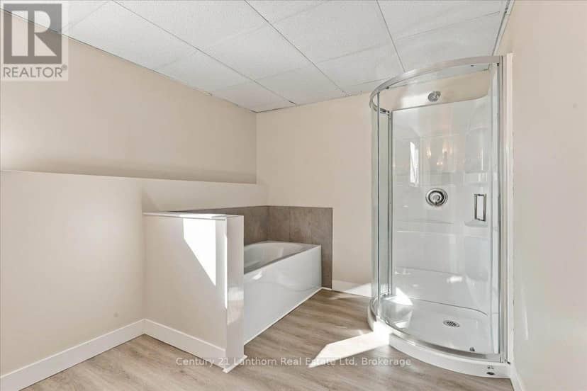 1286 Crookston Road — photo 36 of 40