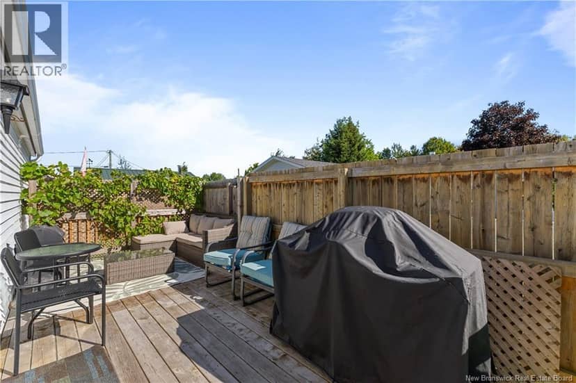 10 Peridot Street — photo 13 of 18
