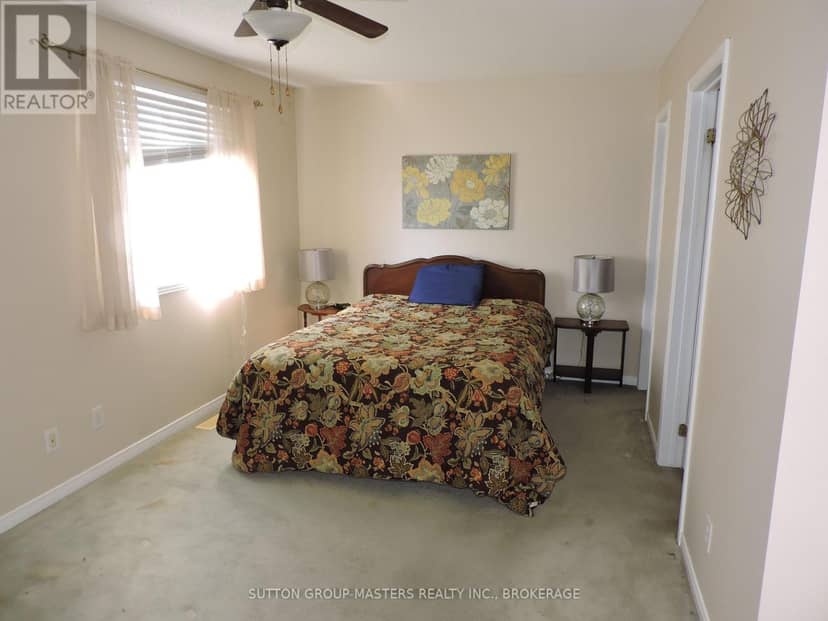 107 Davey Crescent S — photo 11 of 20