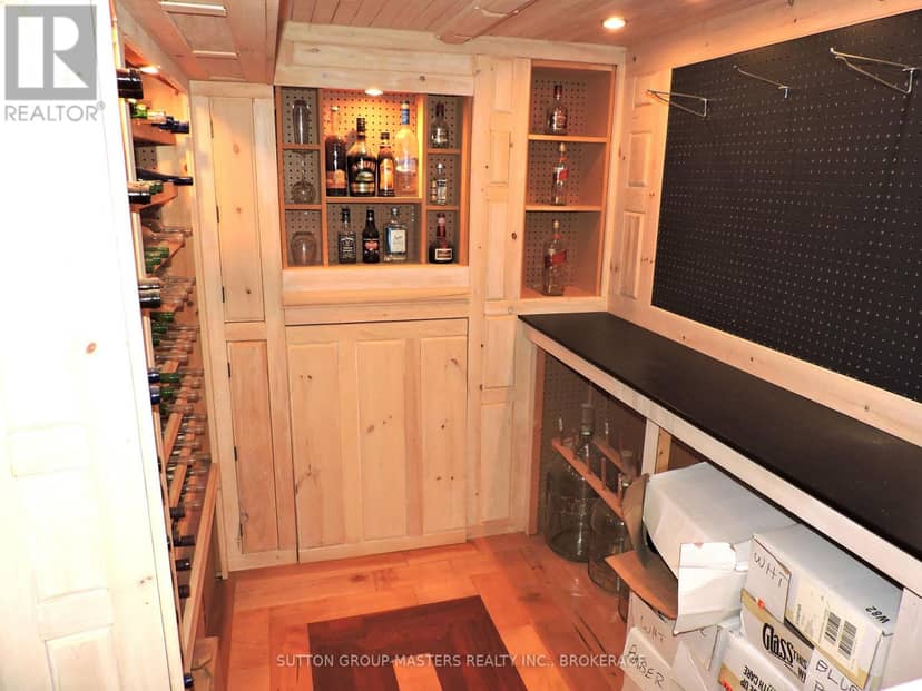 107 Davey Crescent S — photo 17 of 20