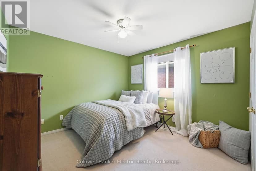 854 Abbey Lane — photo 9 of 36