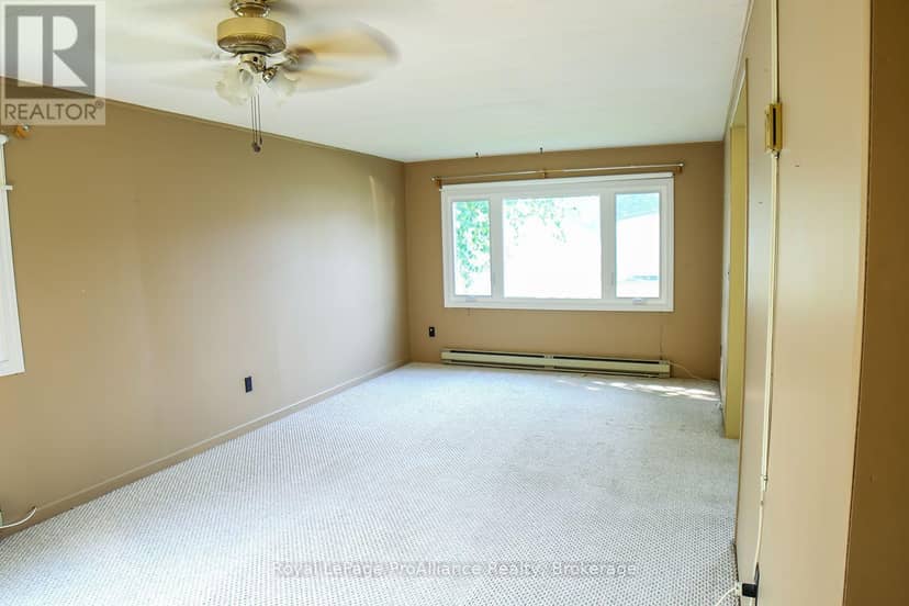 401 - 4 Dove Lane, Quinte West, photo 6