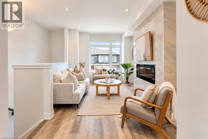 120 COURT Drive Unit# 29, Paris, photo 4