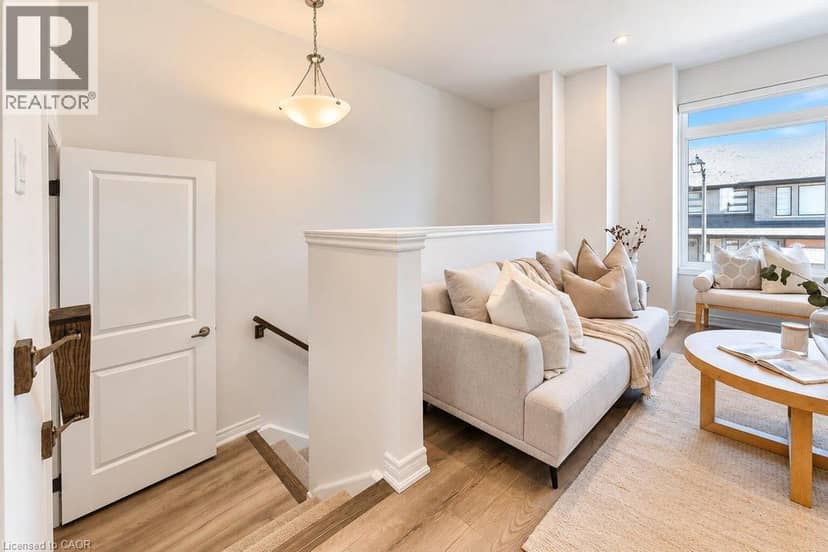 120 COURT Drive Unit# 29, Paris, photo 3