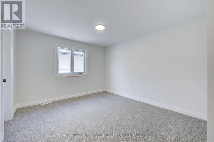 2340 Darwin Crescent — photo 25 of 40