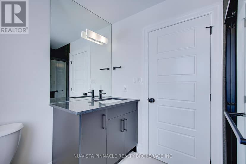 2340 Darwin Crescent — photo 32 of 40
