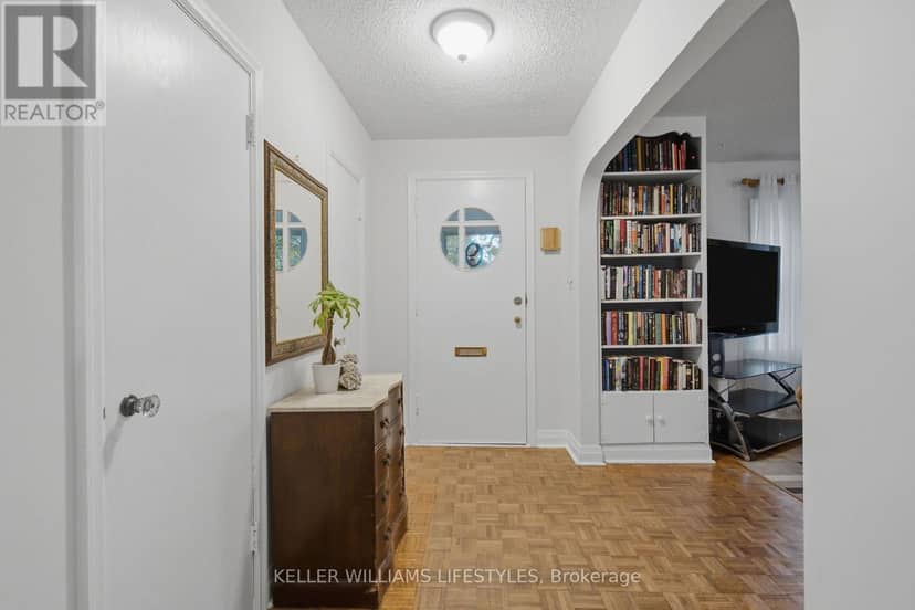 297 Stephen Street, London South, photo 6
