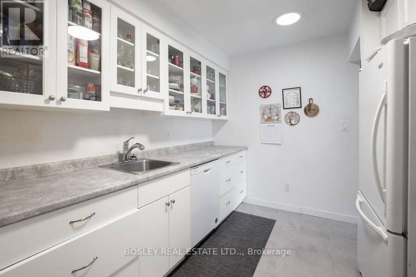 15 Alden Court, St. Catharines, photo 3