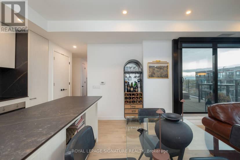 1213 - 505 Richmond Street W — photo 3 of 40