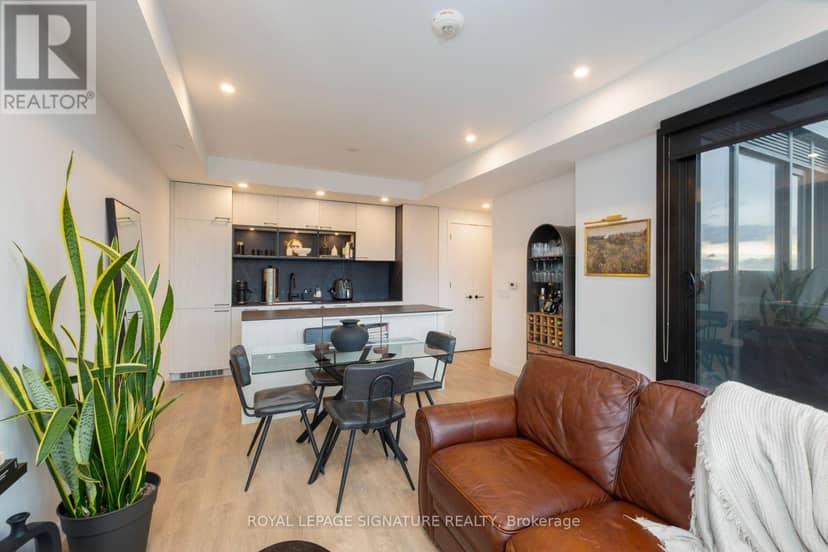 1213 - 505 Richmond Street W — photo 6 of 40