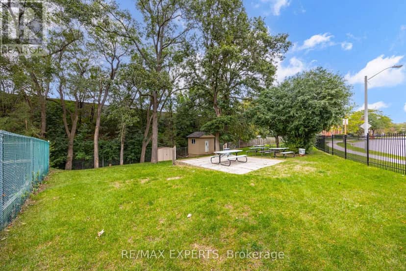 1104 - 130 Neptune Drive — photo 37 of 37