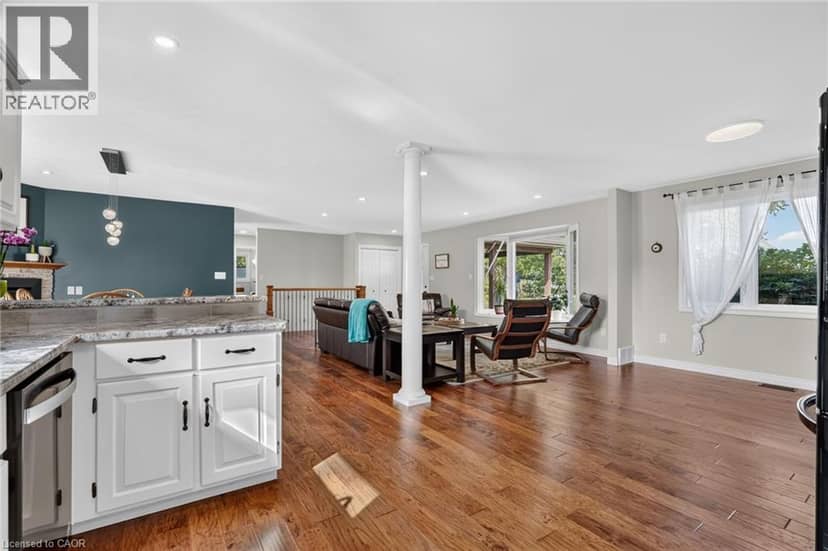 952 ROBINSON Road — photo 18 of 40