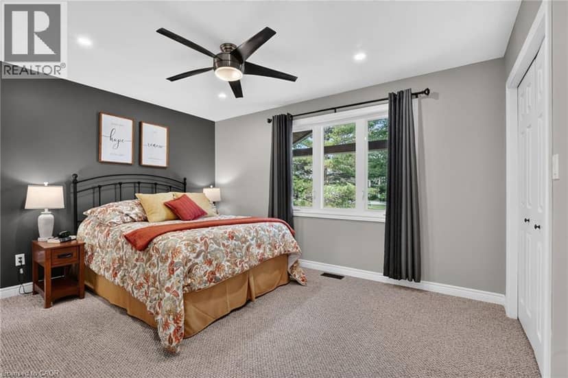 952 ROBINSON Road — photo 21 of 40