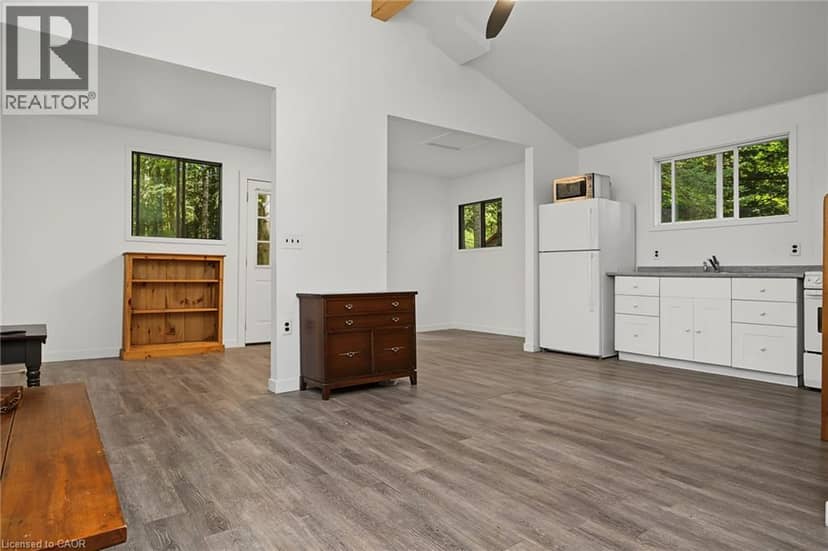 69 NORTH Drive — photo 9 of 40