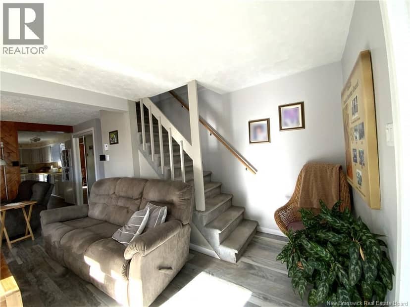 108 St-Georges Avenue — photo 9 of 15