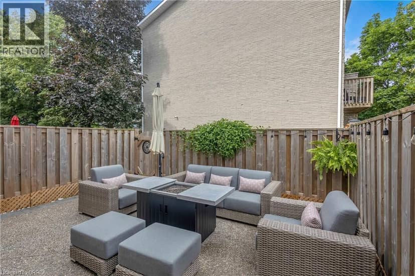 1155 PARAMOUNT Drive Unit# 22 — photo 33 of 40
