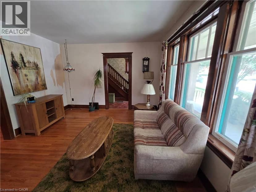 20 FAIRVIEW Avenue, Kitchener, photo 7