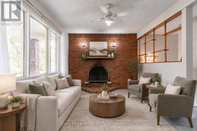 214 Leslie Street — photo 8 of 21