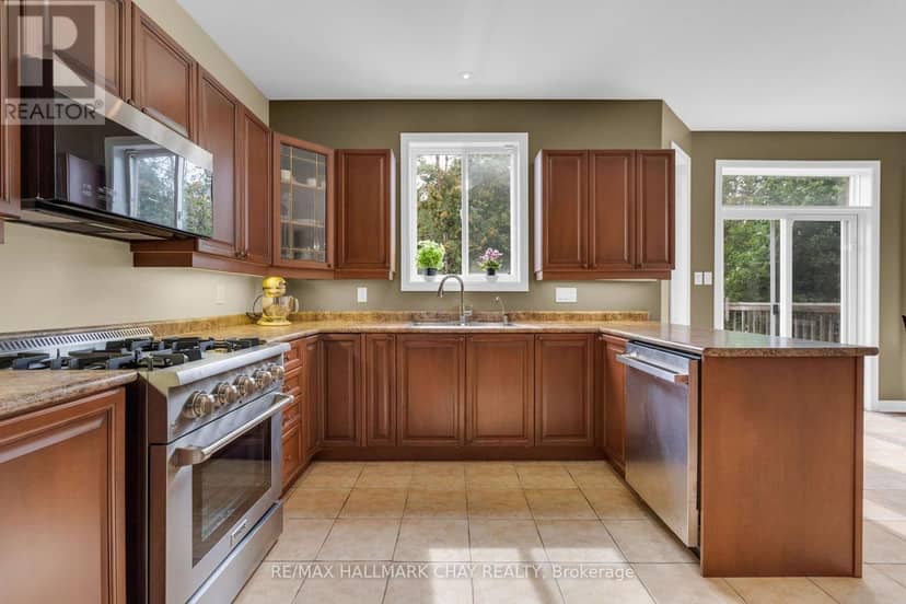 46 Birkhall Place, Barrie, photo 5